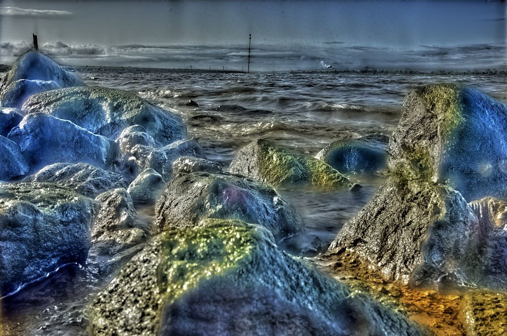 Ufersteine surreal